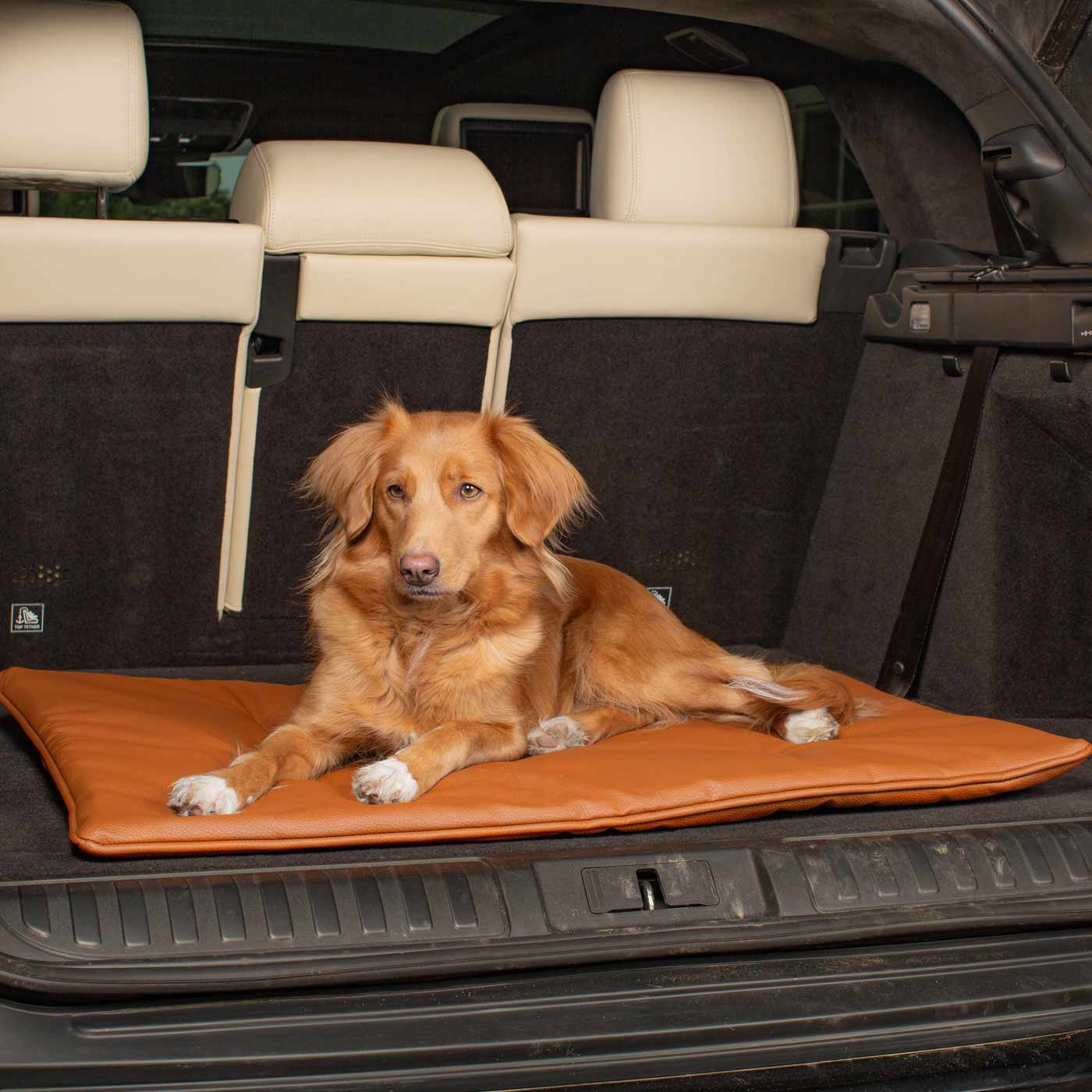 Travel Mat in Ember Rhino Tough Faux Leather