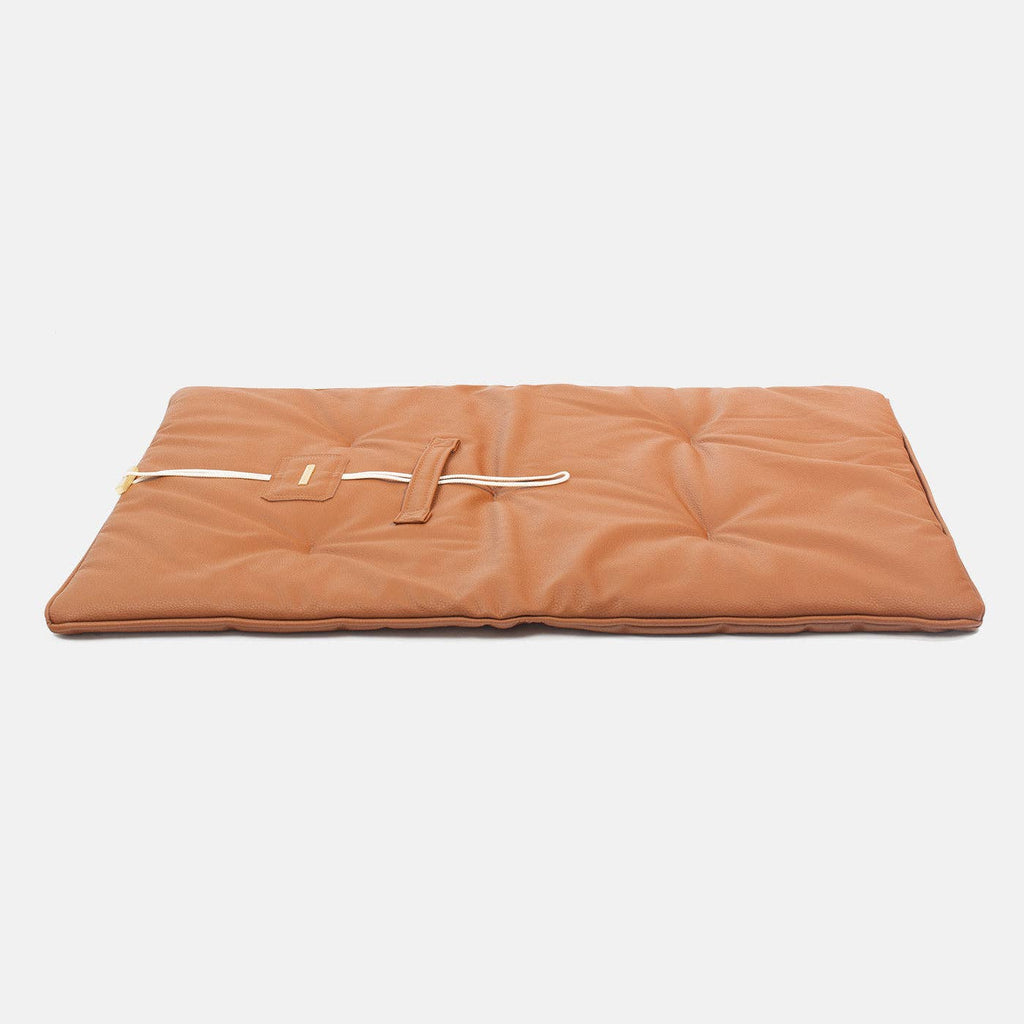 Travel Mat in Ember Rhino Tough Faux Leather