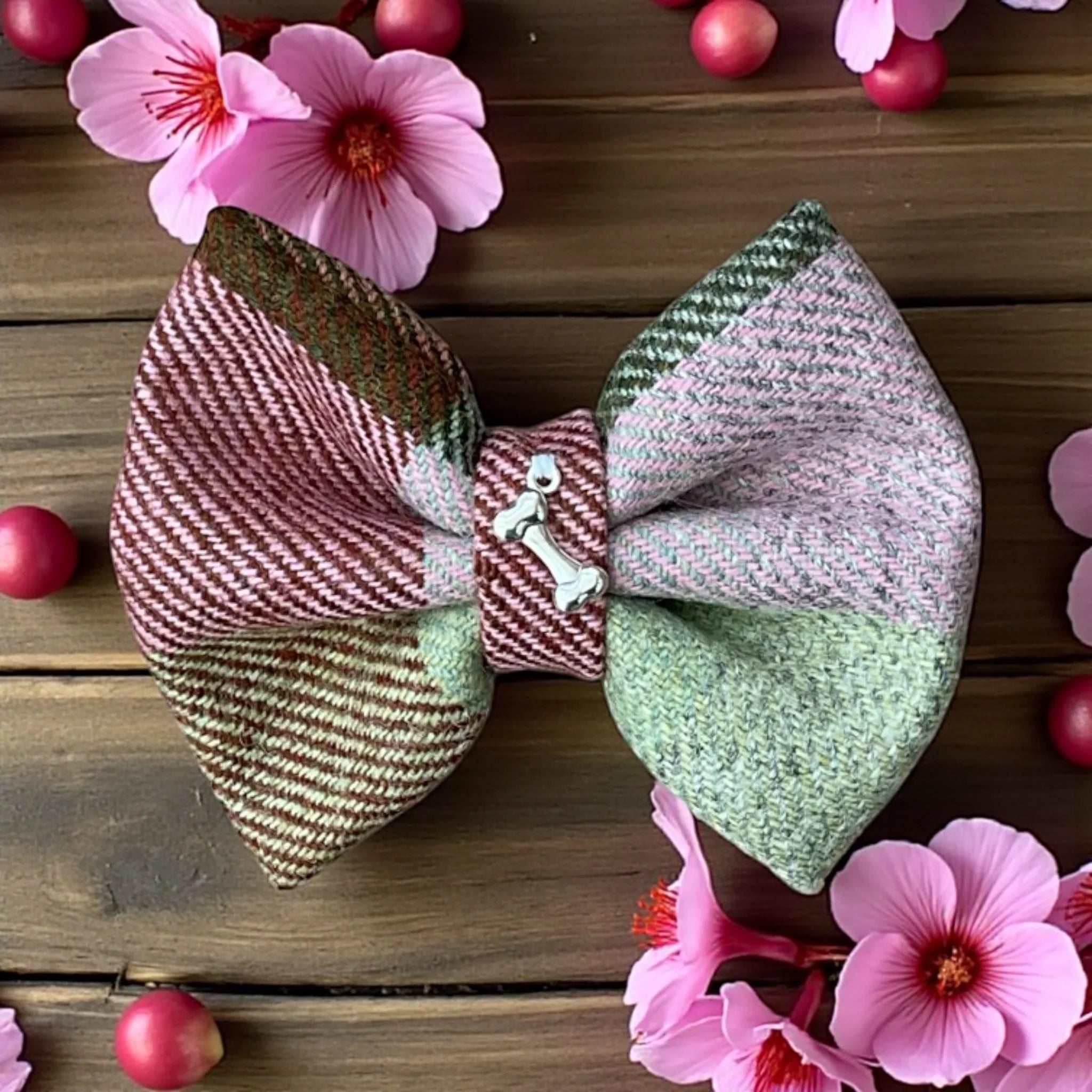 Bow Tie - Lola Tartan
