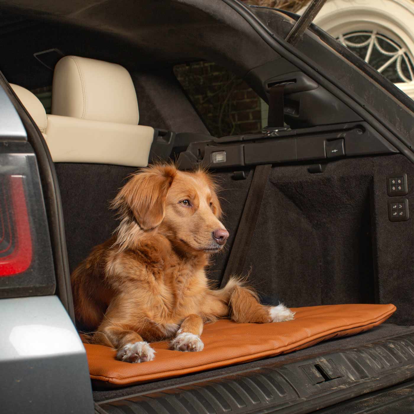Travel Mat in Ember Rhino Tough Faux Leather
